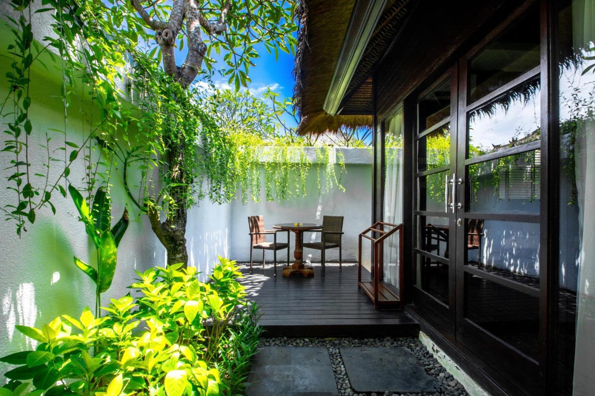Lembongan Beach Club & Resort Экстерьер фото